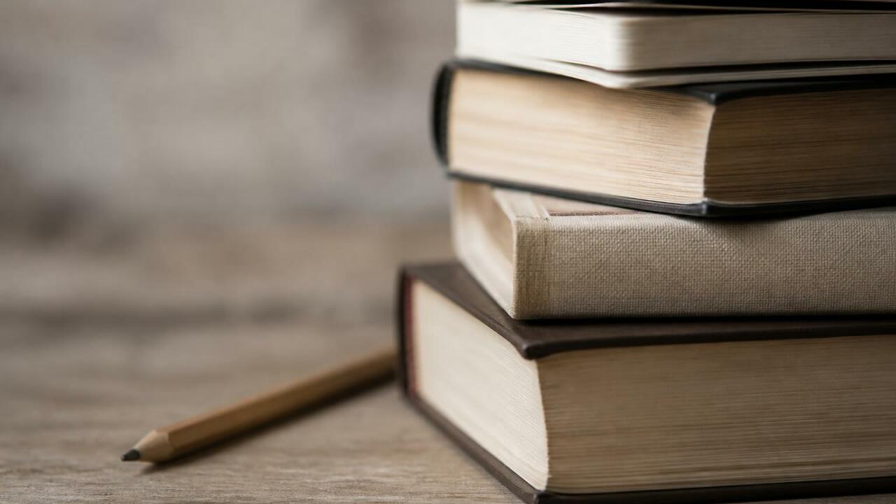 В Архангельске ограничат продажу алкоголя 27 июня в день выпускных В Архангельске 27 июня 2026 года в день выпускн...