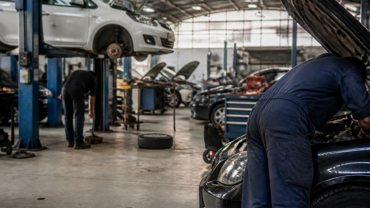 Спрос на сотрудников автосервисов в России вырос на 61% С января по май 2025 года количество вакансий в...
