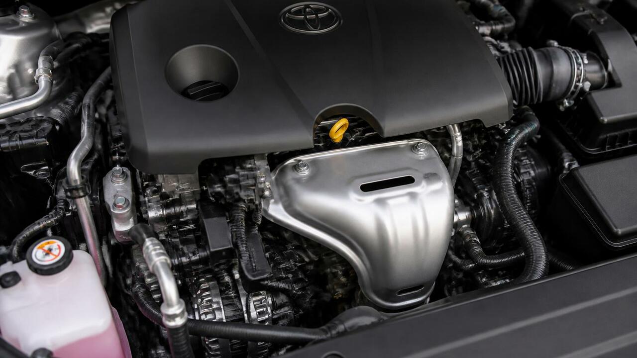 Присматриваете Camry с пробегом? Уточните этот момент Эксперт «За рулем» назвал слабые места Toyota C...