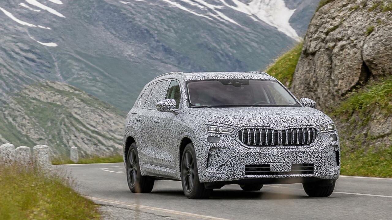 Прототип Skoda Kodiaq 2027 года замечен на альп...