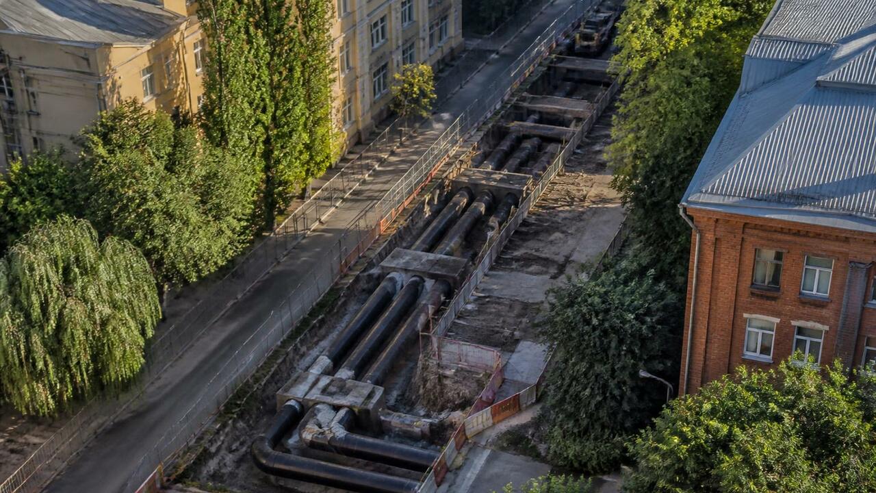 В Архангельске продлили перекрытие дорог из-за ремонта теплотрасс В Архангельске продлили перекрытие дорог на ули...