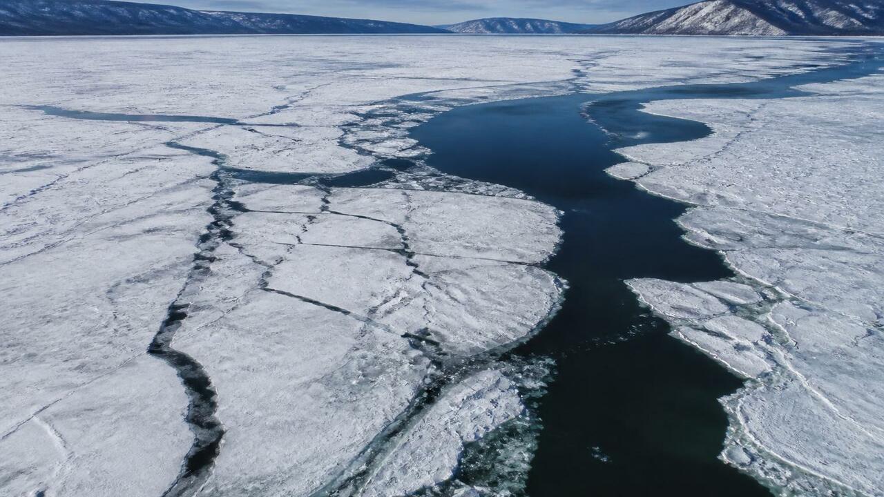 Ученые выяснили, что потеря льда на озерах Севе...