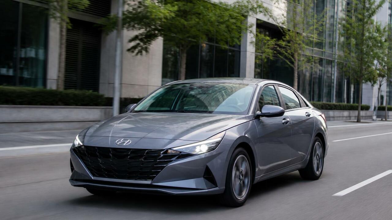 Hyundai Elantra седьмого поколения ввезена по п...