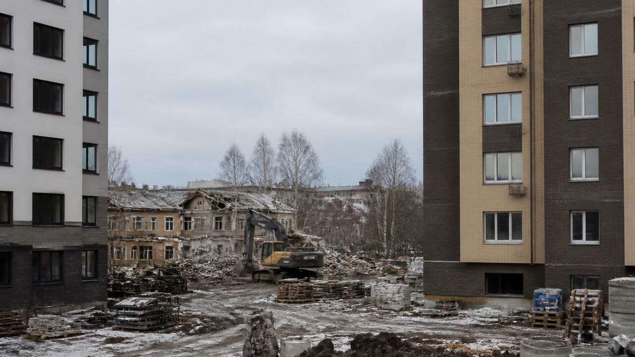 Архангельская область заключила 34 договора КРТ для расселения аварийного жилья Архангельская область заключила 34 договора КРТ...