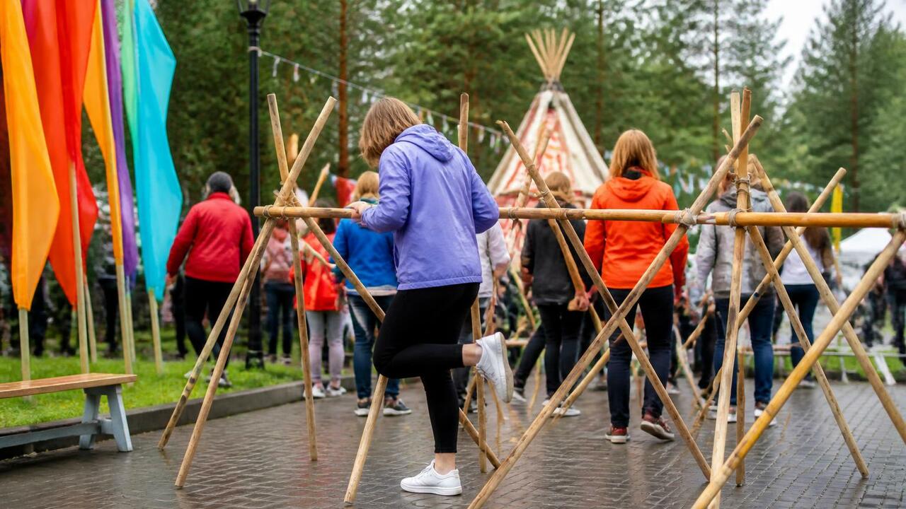 В Петровском парке пройдет студенческий фестиваль «Факультатив» В Петровском парке пройдет студенческий фестива...
