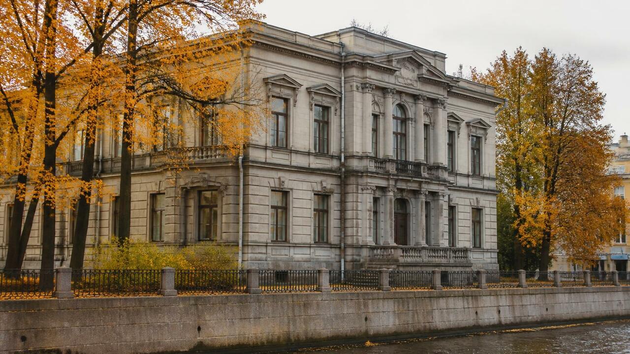 Архангельский особняк на Набережной отмечает двойной юбилей Старинный особняк на Набережной Северной Двины ...
