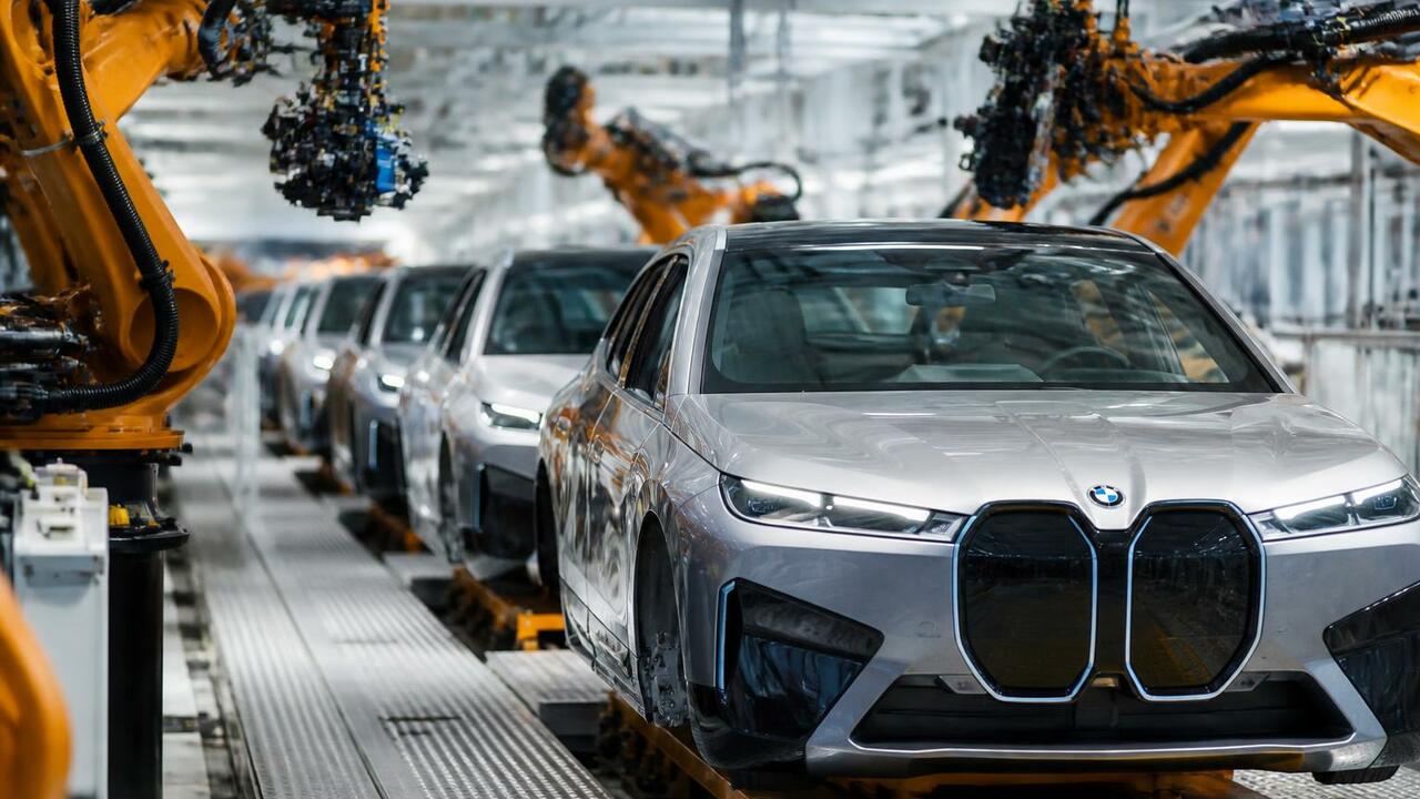 BMW анонсировала реструктуризацию: сокращение 8...