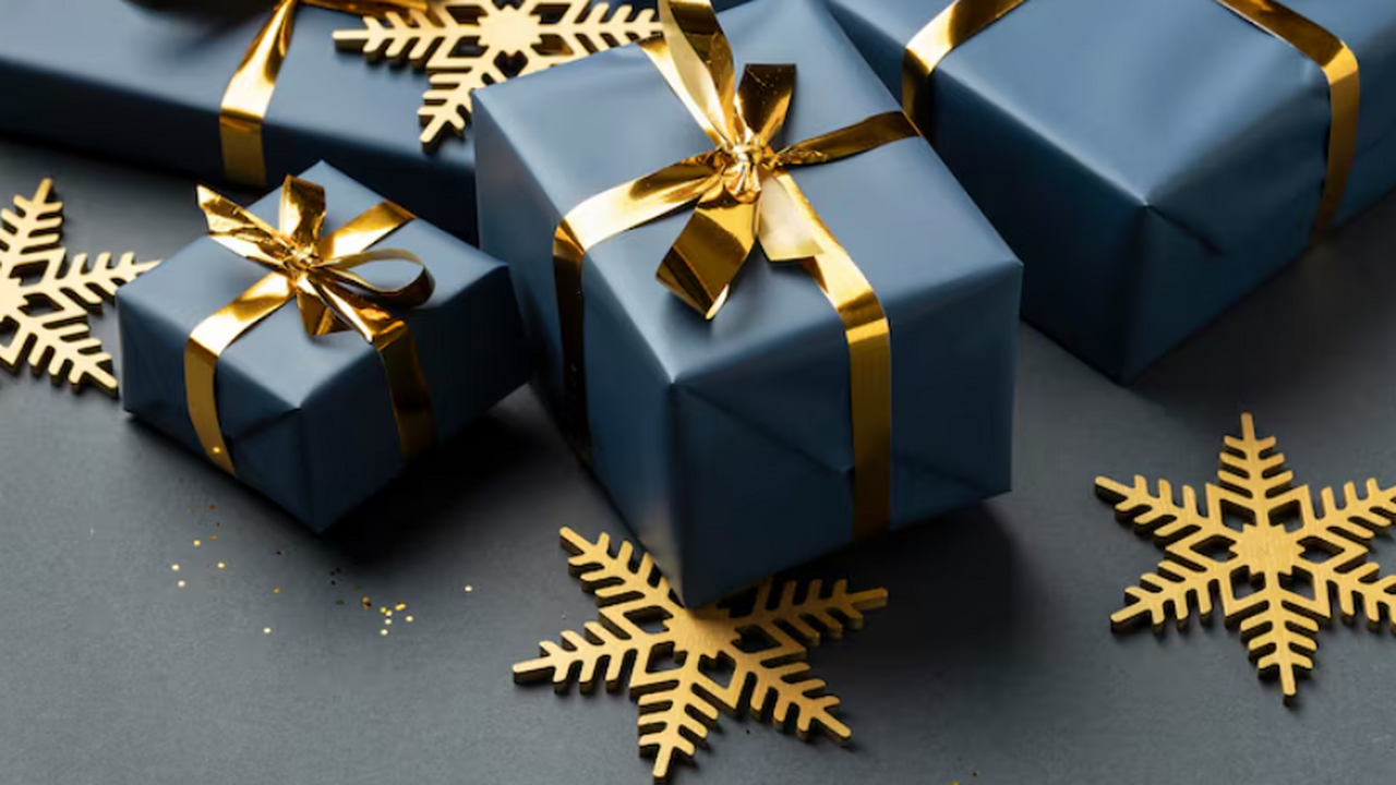 Отличные беспроигрышные варианты: что можно подарить родителям на Новый год 2026 Что подарить родителям на Новый год: идеи подар...