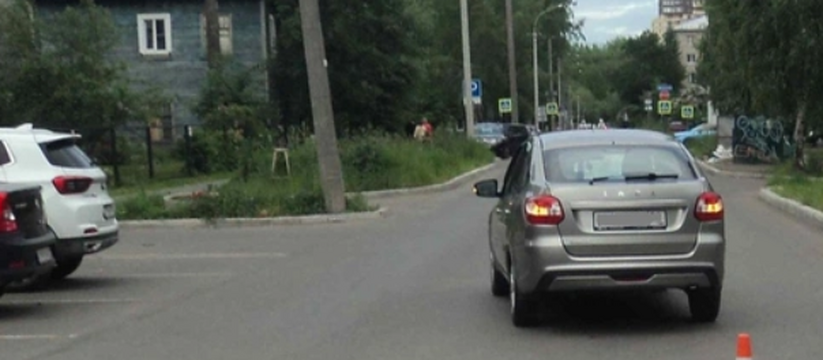 В Архангельске 1 июля подросток попал под машину