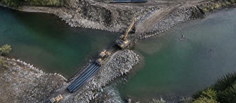 В Архангельске запустили водопровод под руслом ...