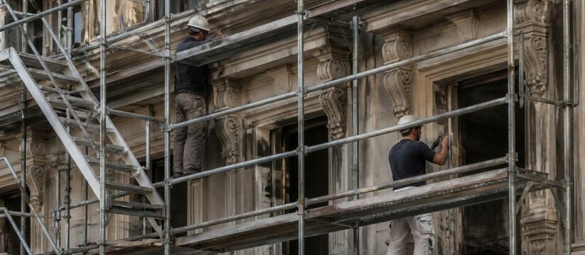 В Вельске начался ремонт фондохранилища краевед...