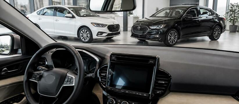 АвтоВАЗ начал продажи обновленных Lada Vesta и ...