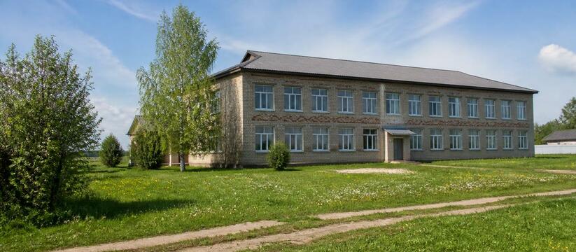 Шесть учителей поедут в сельские школы по программе «Земский учитель» В Архангельской области выбрали шесть победител...