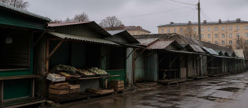 Проверка показала: из 17 овощных павильонов в А...