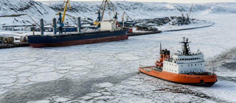 В Архангельске наметили стратегию развития судостроения и экспорта В Архангельске обсудили развитие арктического с...