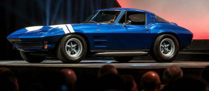 На аукционе в Монтерее Chevrolet Corvette Grand...