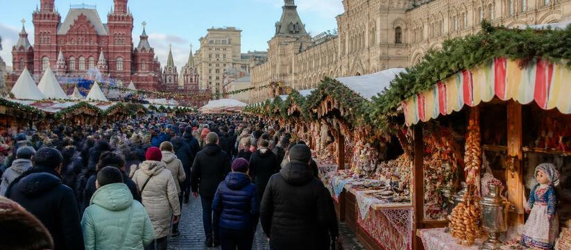 В Архангельске открылась Маргаритинская ярмарка: центр города заняли торговые ряды В Архангельске началась Маргаритинская ярмарка....