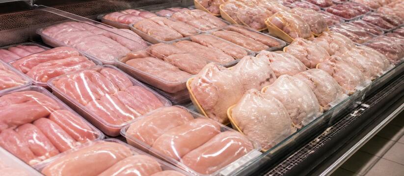 В Архангельске сравнили цены на курицу: филе подорожало на 90 рублей Жители Архангельска сравнили цены на куриное мя...