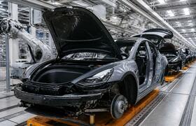 Старт выпуска новой партии электроседанов «Амбе...