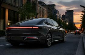 Geely готовит просторный седан — конкурента Camry
