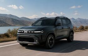 Чем Dacia Striker отличается от Duster: практич...