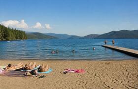 В Архангельской области открыты 7 пляжей для ку...