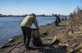 В Архангельске убрали берег, сдали ГТО и провер...