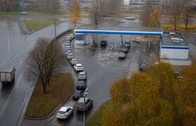 В Архангельск привезут больше бензина — власти ...