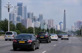 Желтые номера в Пхеньяне: число личных авто выр...