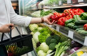 В магазинах Архангельска подорожали продукты: с...