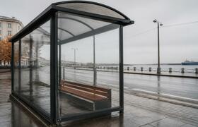 Морев: дорогие павильоны на остановках Архангел...
