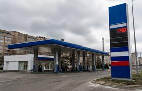Цены на бензин в Архангельске достигли 140 рубл...