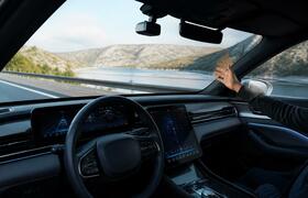 Hyundai запатентовала управление авто голосом и...