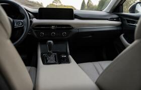 Volvo возвращает физические кнопки в салон новы...