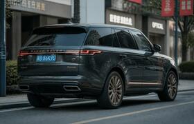 Владелец Xpeng GX превратил кроссовер в подобие...